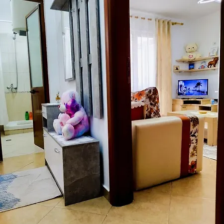 Amaris * Durrës