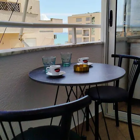 Amaris * Durrës